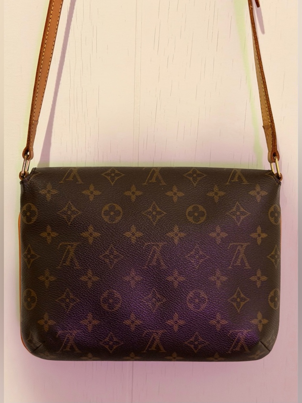 Louis Vuitton Vintage Monogram Crossbody Bag - Picture 11 of 14